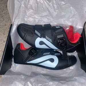 Brand New Peloton Cycling Shoes-Womens Size 9